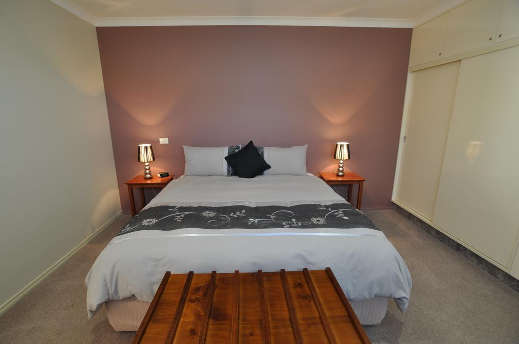 Milawa Muscat Retreat B&B エクステリア 写真