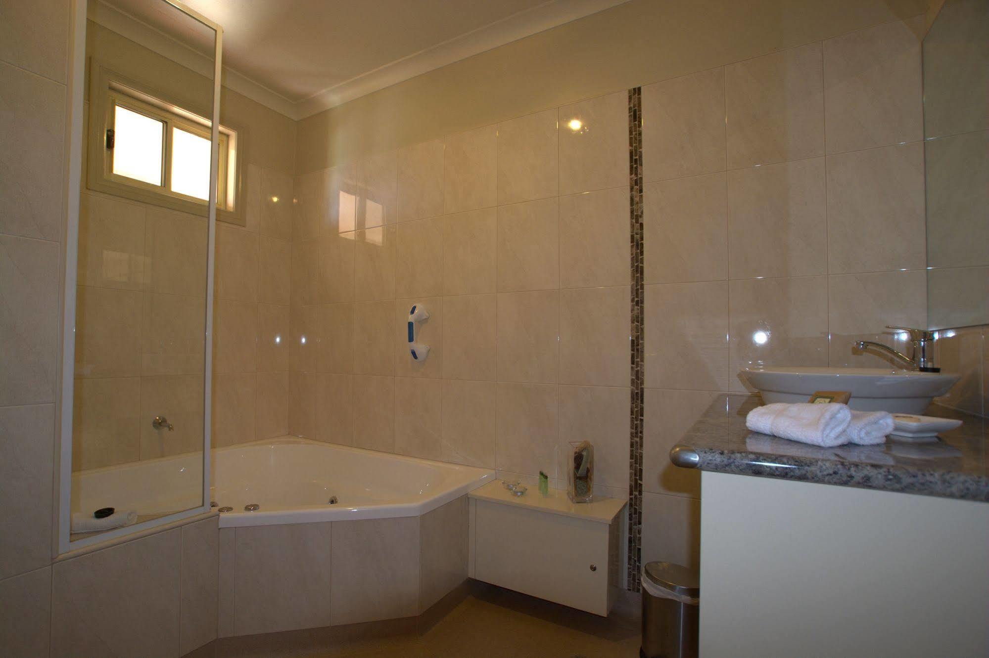 Milawa Muscat Retreat B&B エクステリア 写真